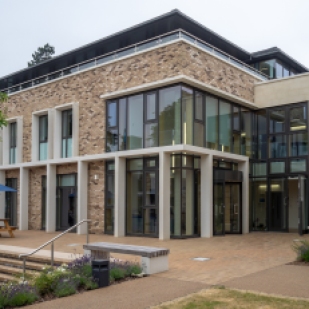 d'Overbroeks College - Sixth Form Centre (TSH Architects, 2017)